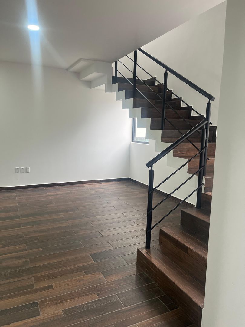 CASA111.jpg