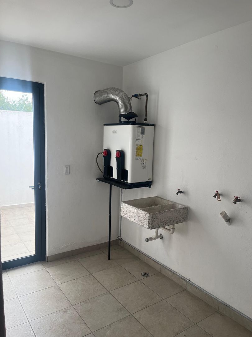 CASA 11.jpg