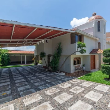 Casa en venta con vista a la Barranca de Huentitán
