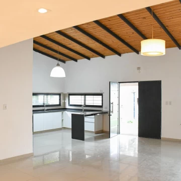 Casa en Venta 3 Dorts Villa Amelia 400m2 de terreno, ruta 18 km 11