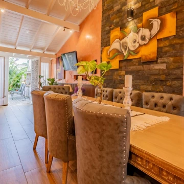 Casa en venta 3 ambientes con jardin en Martinez