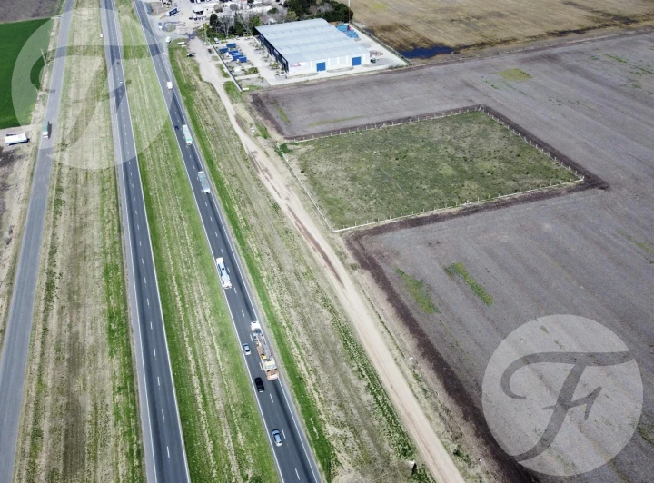 Fracción de 30.000 m² sobre Ruta 9 Ramallo – Frente sobre autopista - Ideal desarrollo comercial