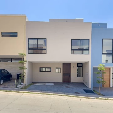 Casa nueva en venta en Capital Norte