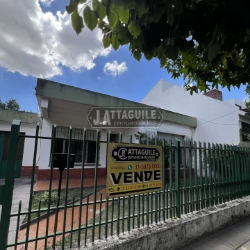 Casa en venta San Antonio De Padua 3 ambientes