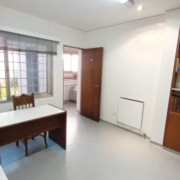 Oportunidad Alquiler - Edificio Comercial - Oficinas en el centro de San Fernando