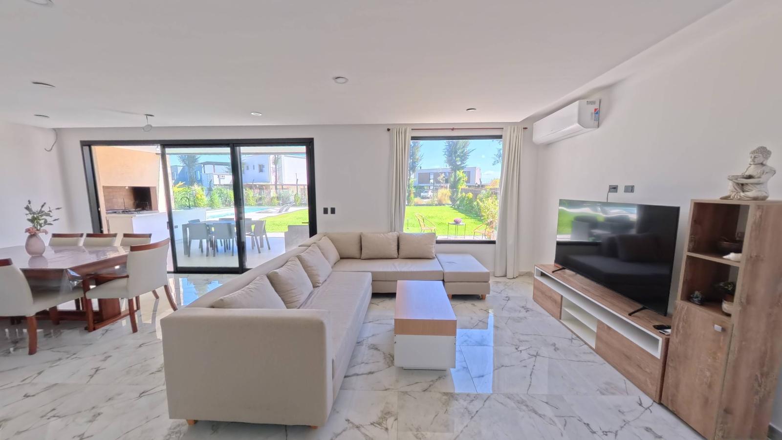 Venta casa c/ amarra - Barrio Náutico El Canal - Villanueva - 4