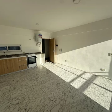 Venta - Departamento 2 ambientes con Balcón en Moron - Permuta
