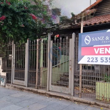 Venta Lote en Centro 279 m² con servicios de agua y gas en Plaza Colón