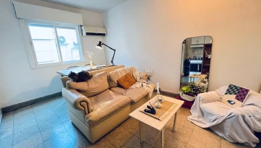 Departamento en venta, lourdes, Rosario, 1 dormitorio por escalera !