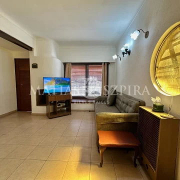 Venta de Casa 4 AMBIENTES en Castelar Sur, ACEPTA PERMUTA