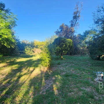 Terreno con mejora en venta
