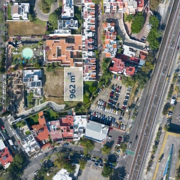 Terreno en venta en Jacarandas
