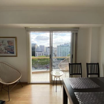 Excelente 2 ambientes con vista a 9 de julio - Cochera - 44 m2.