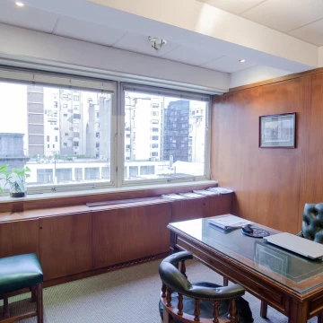 VENTA OFICINA EN RECOLETA