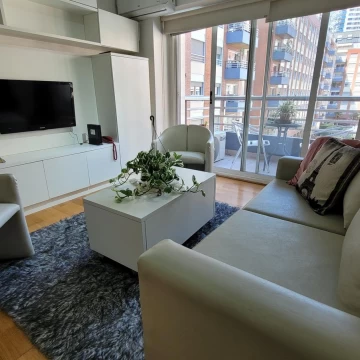 Monoambiente Puerto Madero con pileta amenities ideal inversor. Departamento en Venta