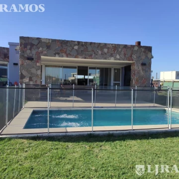 Casa en San Sebastián APTO CREDITO BANCARIO MB