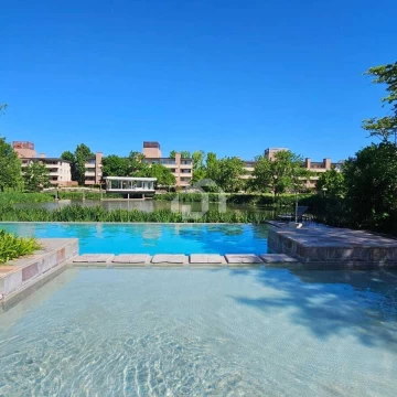 Departamento  en Venta en Villa del Lago, Pilar, G.B.A. Zona Norte
