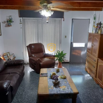 Casa en venta en Durazno con 3 dormitorios  a 1 cuadra de ruta 5