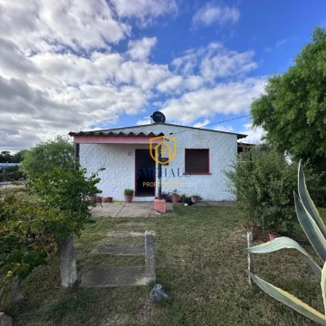 Casa en venta en Paso Pache con 2 dormitorios y cochera