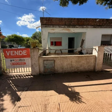 Casa en venta de 3 dormitorios en Oliveros