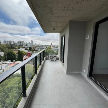 Venta departamento a estrenar 3 ambientes con Balcon Terraza en piso 9.