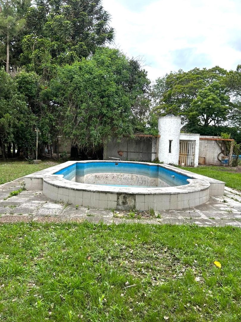 PILETA CERCA.jpg