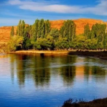 Campo 165000 has. apto ganadería con infraestructura y costa sobre Río Chubut