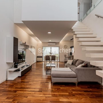 Venta PH tipo casa 4 ambientes al frente con patio y cochera en Ramos Mejía sur