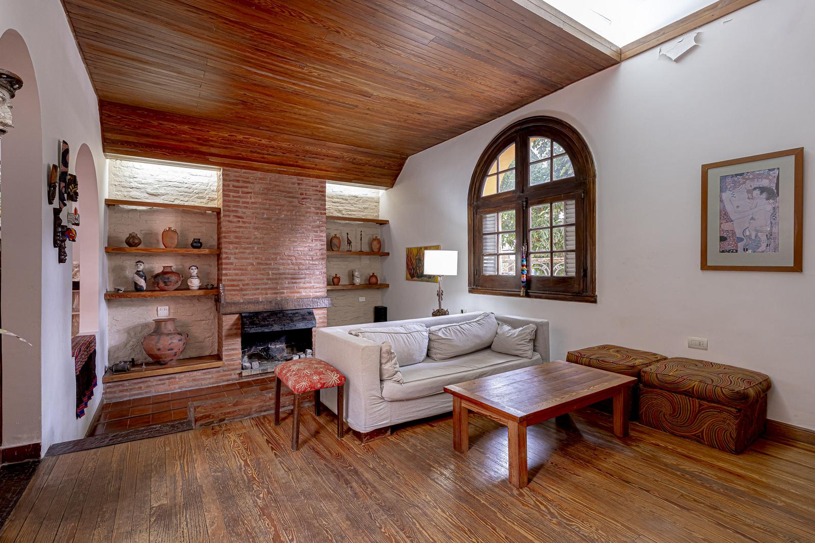 Casa de 5 dormitorios en Villa Ortúzar, foto 4