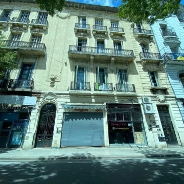Fondo de Comercio Venta en Peron 1900