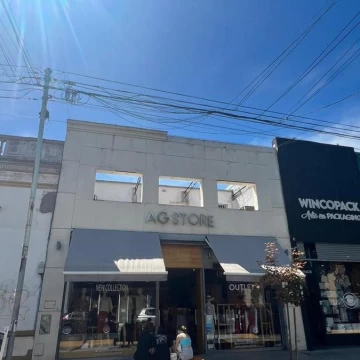 Local Venta en Loyola 600