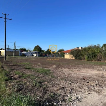 Terreno en venta en Canelones con 448 m2