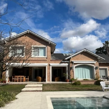 LAS DELICIAS | 4 DORMITORIOS | GALERIA Y PILETA | ESCRITURA