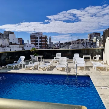 Alquiler Temporario. Un ambiente. Premier Arenales. Edificio con amenities. Recoleta