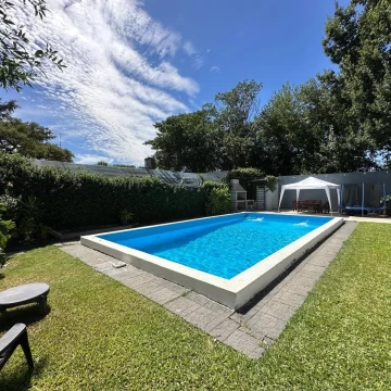 VENDE/PERMUTA linda quinta es Parque Sarmiento