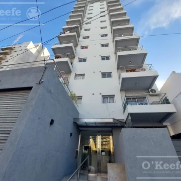 DEPARTAMENTO EN ALQUILER 2 AMBIENTES EN QUILMES CENTRO  CON COCHERA!!