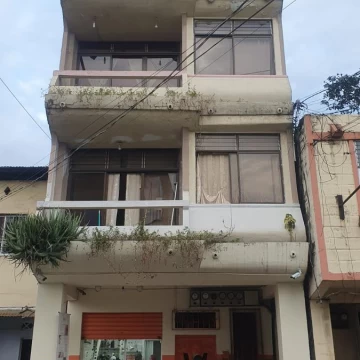 VENTA DE EDIFICIO CERCA DEL COLEGIO MIXTO JOSE JOAQUIN DE OLMEDO, SUROESTE  (GV)