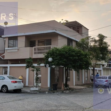 VENTA DE CASA EN URDENOR 1, CONJUNTO CERRADO (LC)