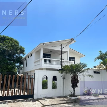 VENTA DE CASA DE DOS PISOS EN CIUDADELA COUNTRY CLUB SALINAS (LM)