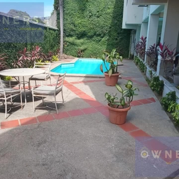 VENTA DE OPORTUNIDAD DE DEPARTAMENTO EN EXCLUSIVA URB. KM. 6.5 DE LA AV. DEL BOMBERO (AGE)