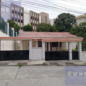 VENTA PROPIEDAD CASA CON  AMPLIO TERRENO (AGE)