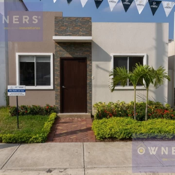 VENTA DE CASA EN UBANIZACION PASEO DEL SOL  (VM)