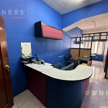 VENTA  OFICINA SUITE CENTRO  SECTOR MALECON 2000 (JLR )