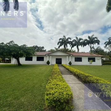 VENTA DEPARTAMENTO EXCLUSIVO ISLA MOCOLI SAMBORONDON ( OFI )