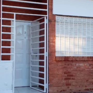 Paraguay 2400