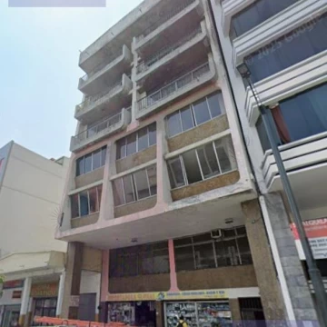 ALQUILER DE OFICINA INTERIOR A7 CENTRO GYE, SECTOR COMERCIAL, 1ER PISO (AR)