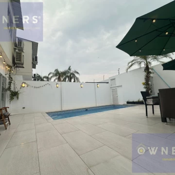 Casa en URB ARBOLETTA con Piscina  via Daule  Salitre