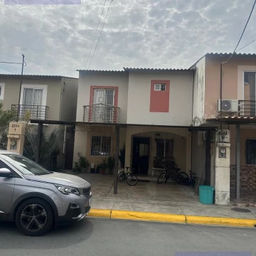 Casa EN VENTA