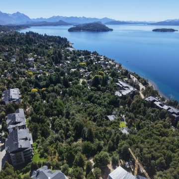 Hermoso Lote de gran dimensión en Barrancas de Melipal, San Carlos de Bariloche.