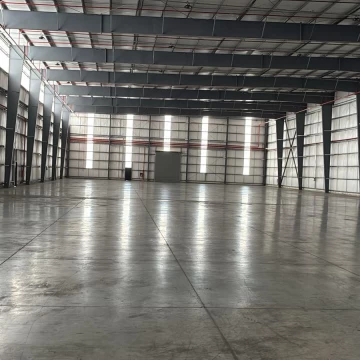 Depósito en Alquiler de 3200 m2 en Benavidez